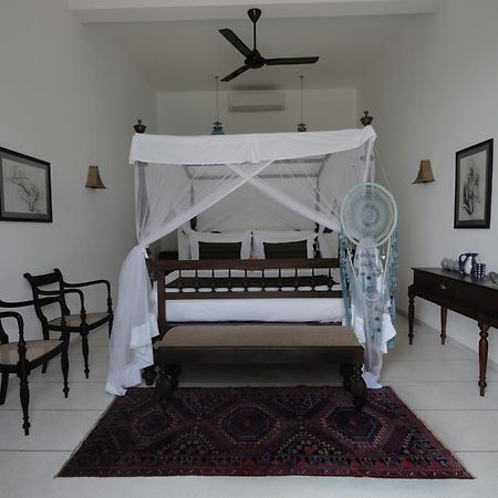 Villa Space Unawatuna Luaran gambar