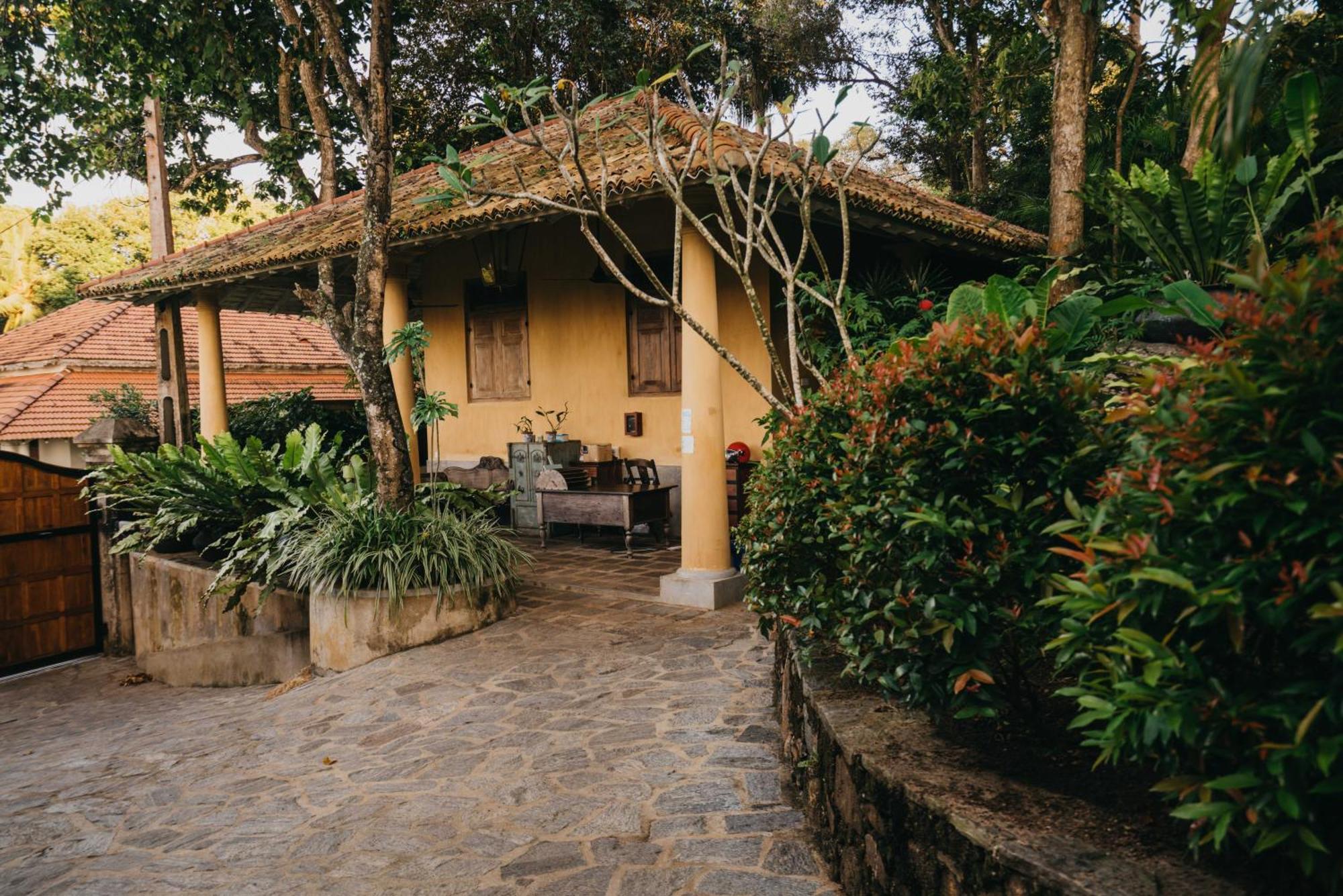 Villa Space Unawatuna Luaran gambar